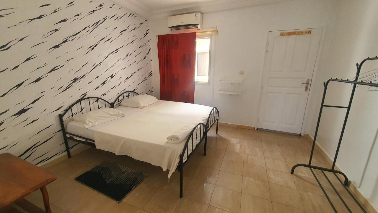 Bricos Appartement Sud Foire Dakar Kültér fotó